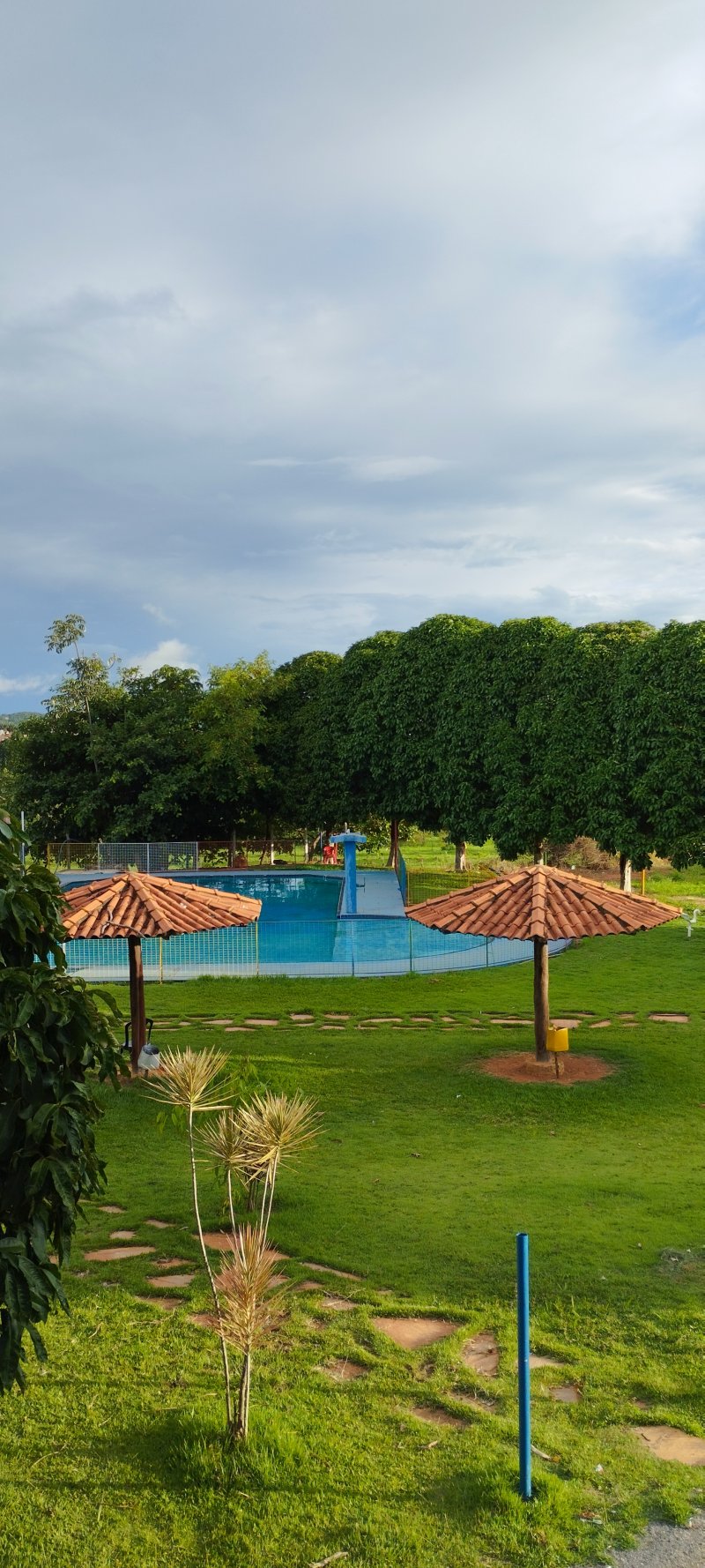Piscinas Adulto e Infantil